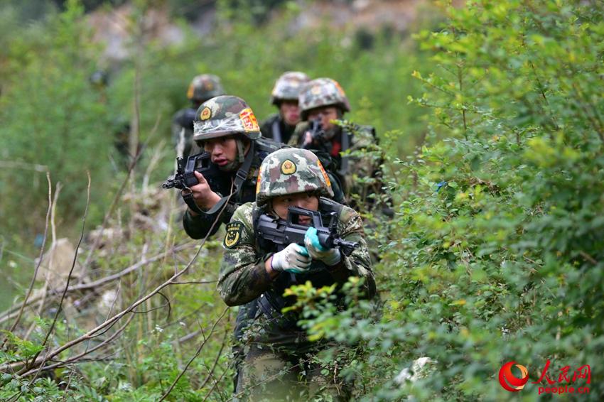 20161130侯꠆ؑTMв