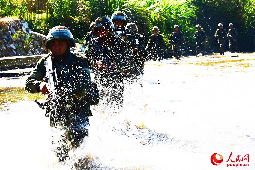 20161127侯꠆ؑTˮбu