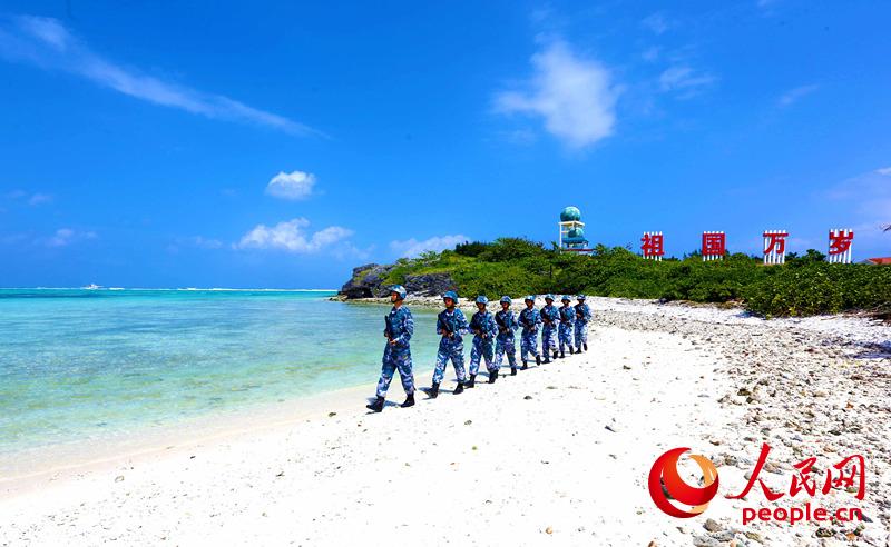 fqɳ؂䲿꠹ٱѲ߉w򻢔z