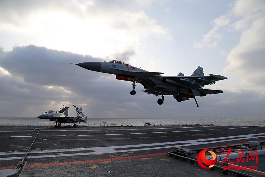 -15Şd𶷙CrŞ z