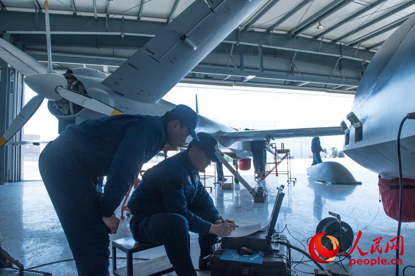 wǰęzȻһzƈ   ܊zӰ