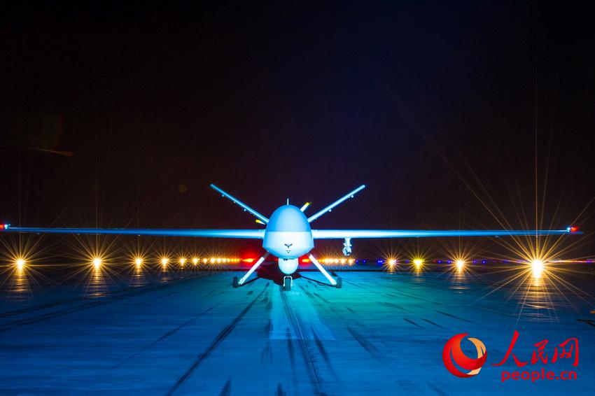 ҹg΄յğo˙Cw܊zӰ