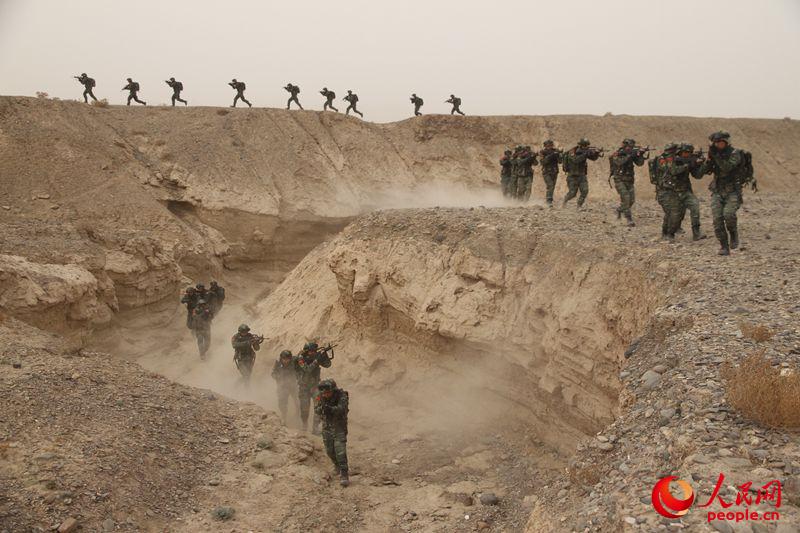 ־Ӣ ɽºպՑ𹦵侯½ĳ