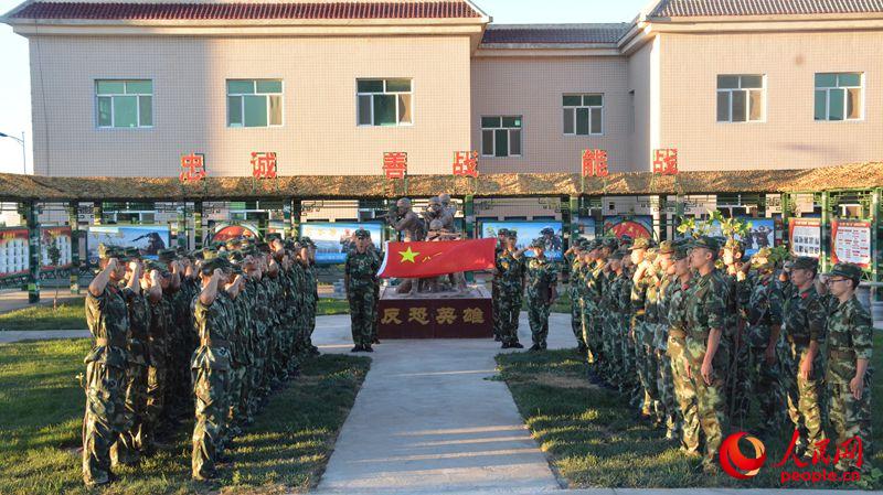 ־Ӣ ɽºպՑ𹦵侯½ĳꠡ9