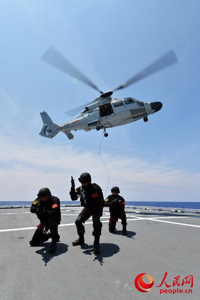 �����������װ���ؑ�꠆T�ʂ�ͻ�u���������z