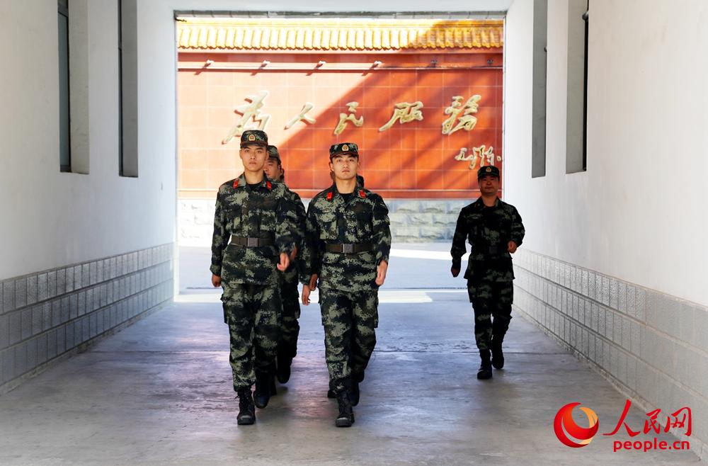 ۵ϱȻR܊݇܊˺Øz