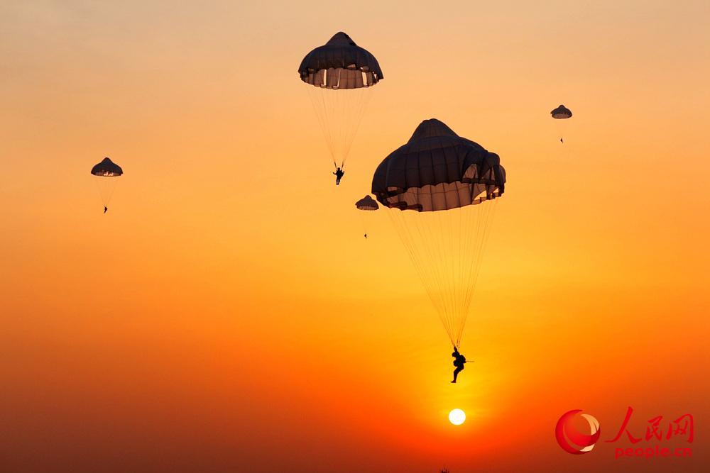 82F܊ĳؑýM㽵ӖZ z