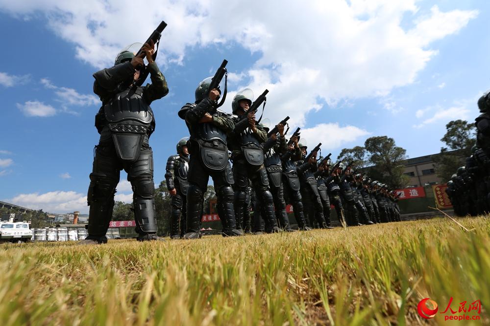 ٱM̎ͻl¼ݾ̔z