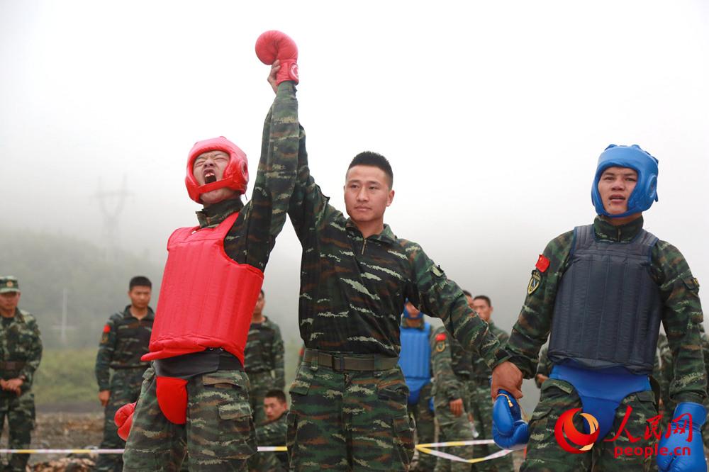 �t���@����