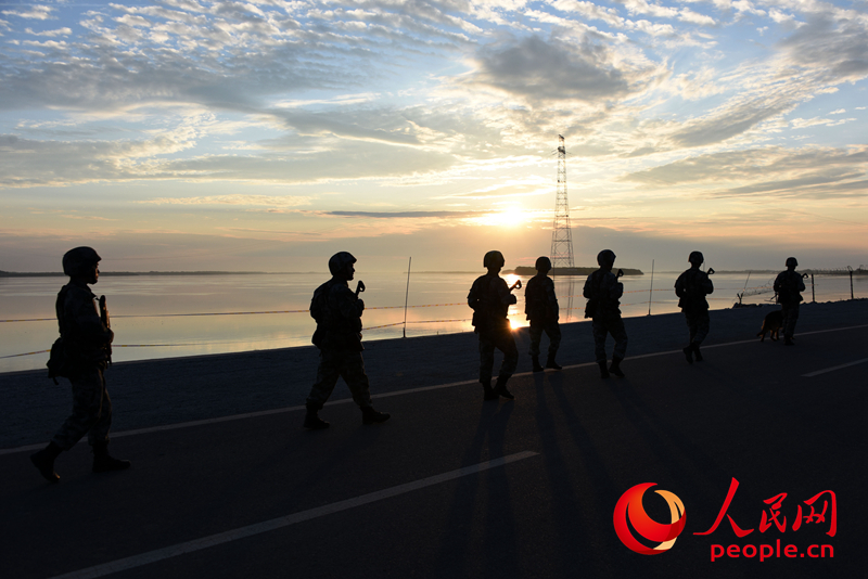 |OѲ߉罭ʂ䷵Wӛ ԝ z