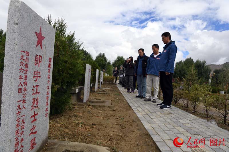 LˆTLꠅ^ʿĹʿoСăHʮךq Ǭz