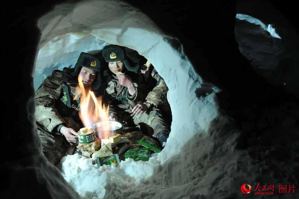 ľٱѲ߉;ҹѩC Ǭz