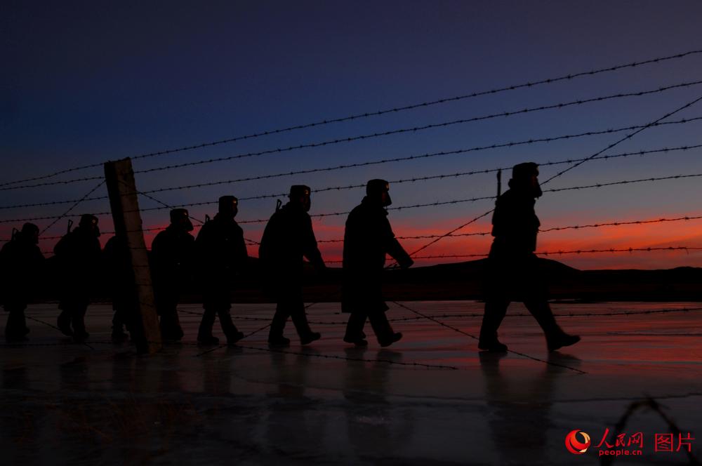 Srľٱ߀ԳѲ߉߅Ǭz