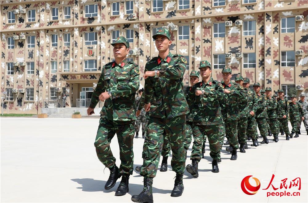 Խυ꠆ِT~RĲMI^