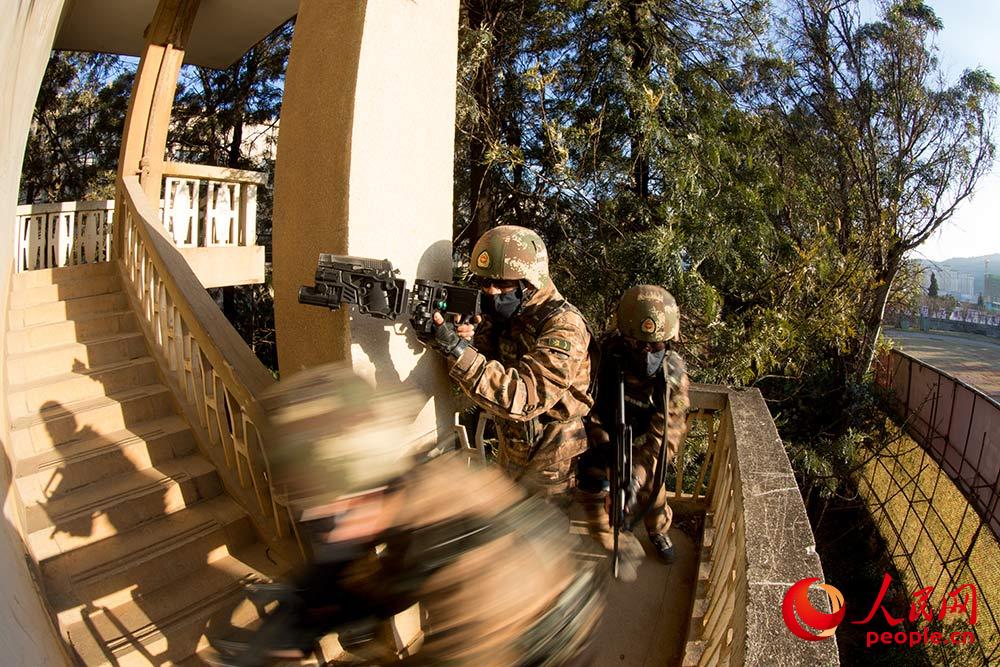 �ؑ�꠆T�M�Б��g�fͬ��