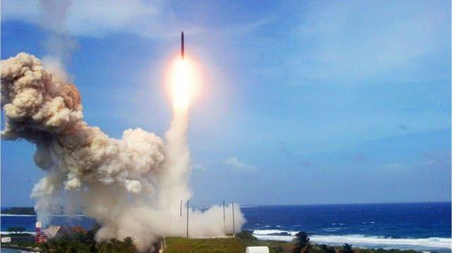 俄“匕首”高超音速導彈震懾美航母編隊