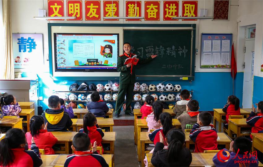 侯C꠾Ȫ֧꠹ٱСWvh