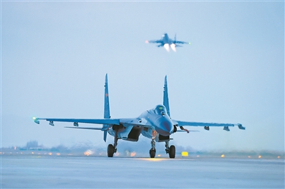 ܇꠿ٙC ҦڄP z