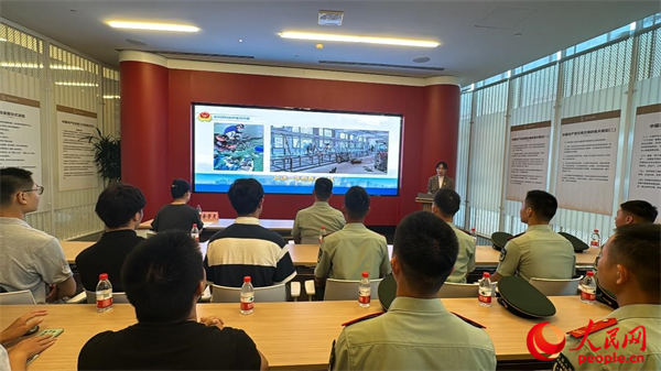 新時代奮斗觀大討論現場。道日娜 攝