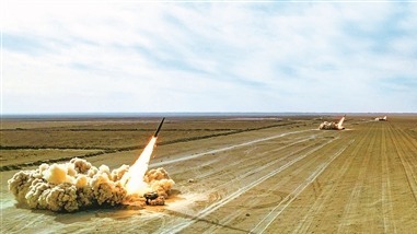 該連開展實彈射擊訓練。吳昌盛攝