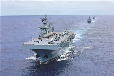 海軍某部艦艇編隊開展遠海戰備訓練（資料照片）。 喬晨曦攝